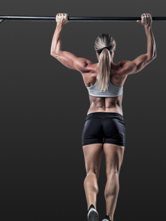 Zero-Gravity Pull – Core Engaged Strength